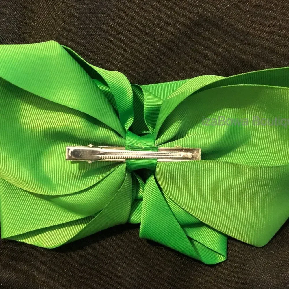Green 8